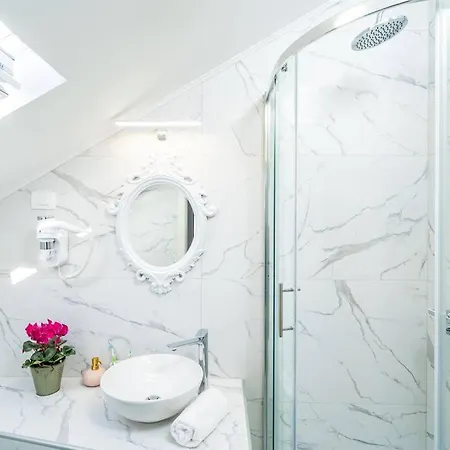 11 - New And Bright 3-bedroom * 두브로브니크