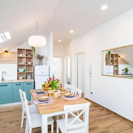 아파트 11 - New And Bright 3-bedroom 두브로브니크