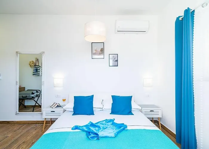 11 - New And Bright 3-bedroom Διαμέρισμα *