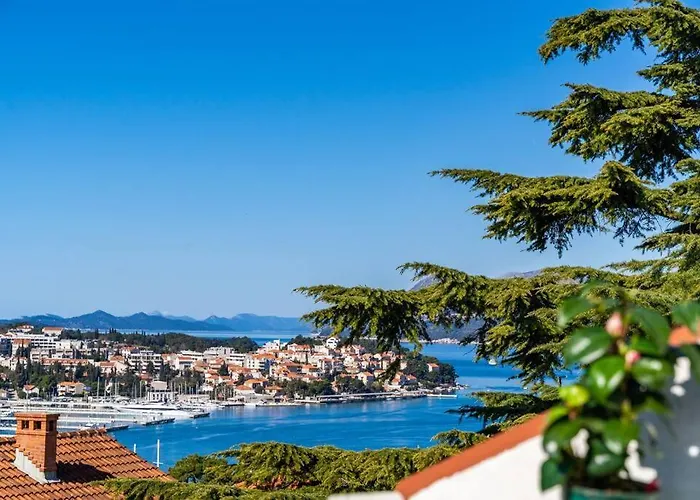 11 - New And Bright 3-bedroom דירה *