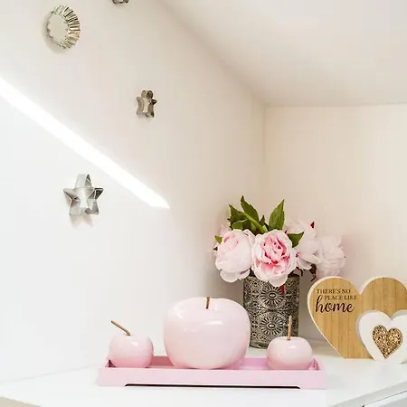 11 - New And Bright 3-bedroom